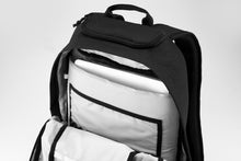 Load image into Gallery viewer, 100% SKYCAP Backpacks Black